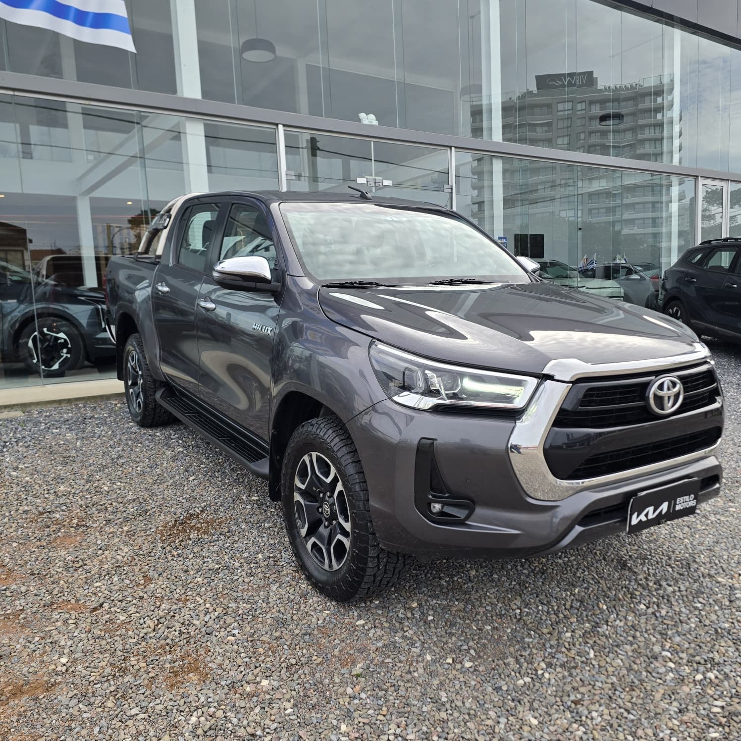 Toyota Hilux - Foto 2