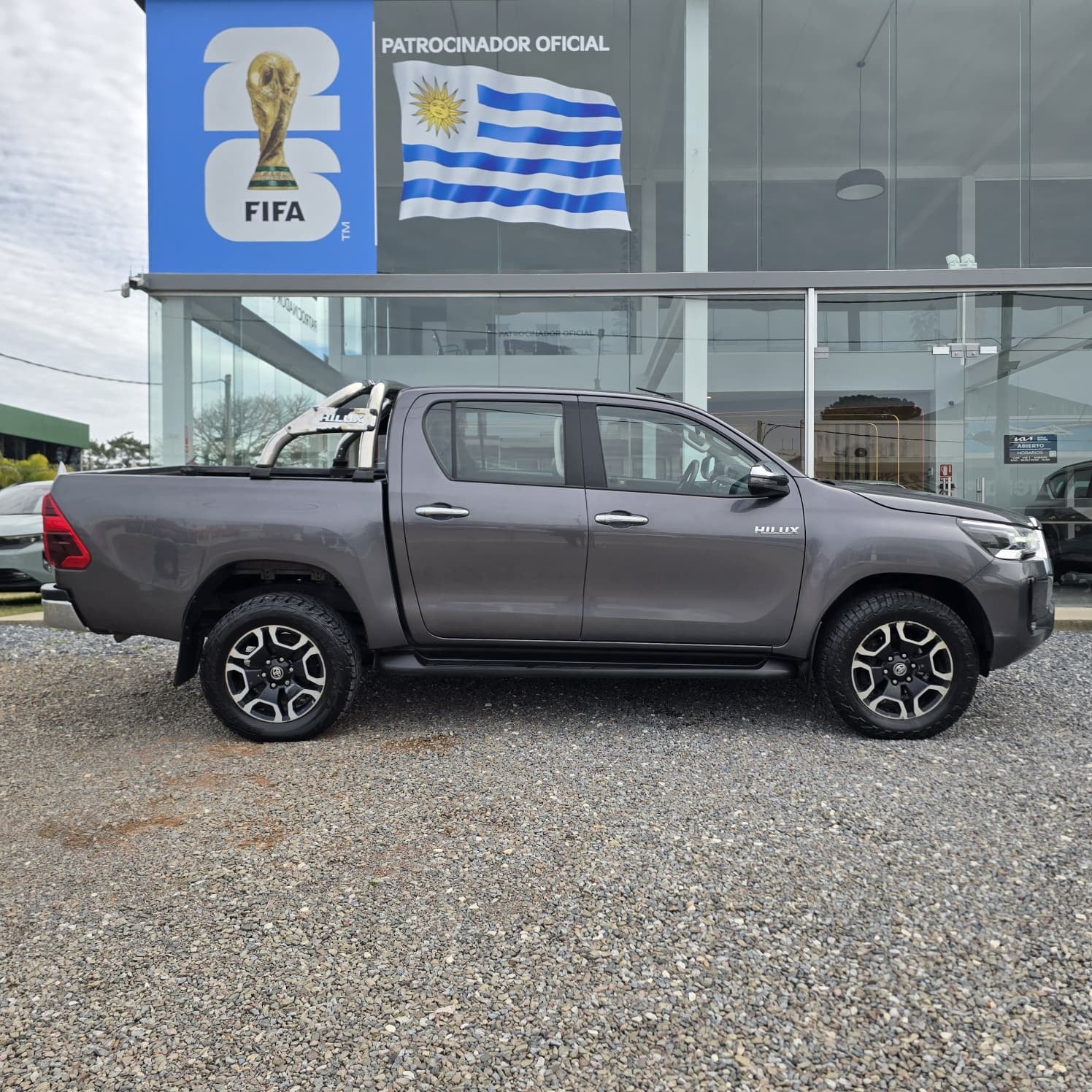Toyota Hilux - Foto 4
